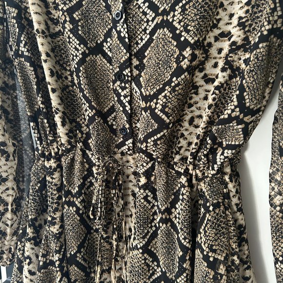 OLIVACEOUS Women's New Long Sleeve Snake Python Print Dress Size Small - Picture 6 of 10